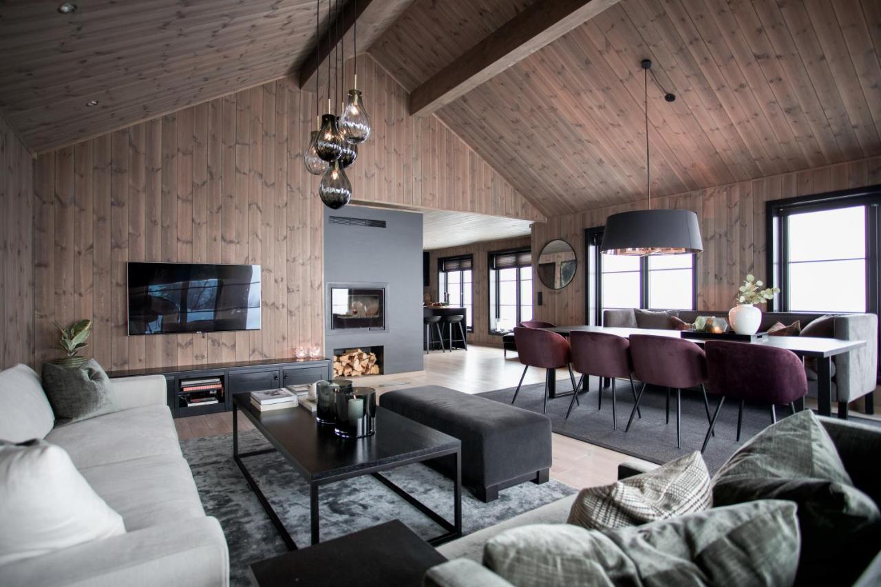 Luxurious 5-Bedroom Mountain Chalet With Sauna, Panoramic Views, And Two Full Bathrooms Stranda  Buitenkant foto