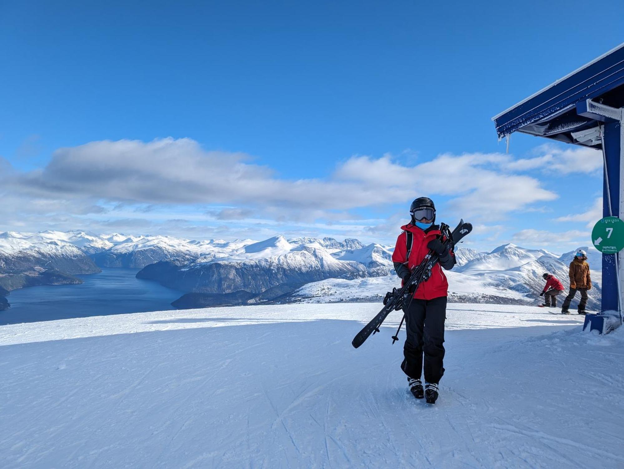 Luxurious 5-Bedroom Mountain Chalet With Sauna, Panoramic Views, And Two Full Bathrooms Stranda  Buitenkant foto